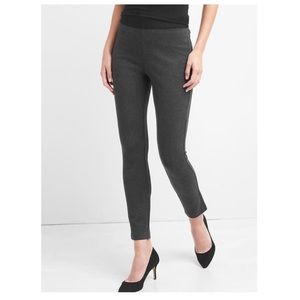 🔴5/$25 GAP Women's Gray Dress Pants